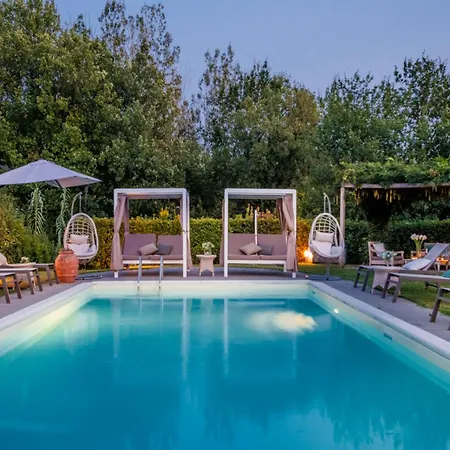 Casa vacanze In Lucca With Scenic Views